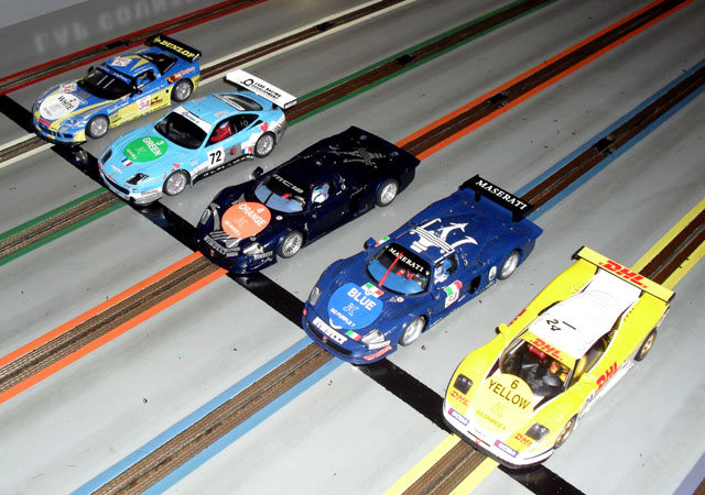 1/32 heat 2 cars;<br />Cody, Troy, Bevan (without Wing), Stoo and James' Very fast Mosler.