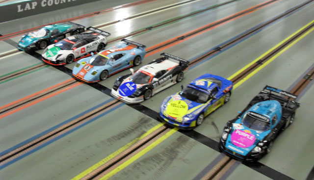 The 1/32 race at the start,..sorry for the Bad Pic.